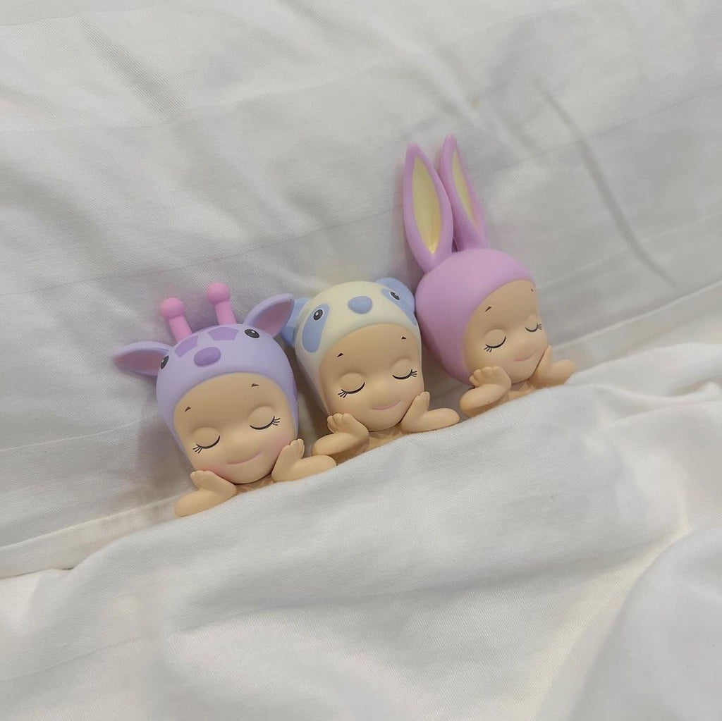 Dreaming Series Hipper Sonny Angel look alike for smart phone